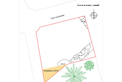 Planta de les estructures i paviment d'època baiximperial descoberts a la rectoria