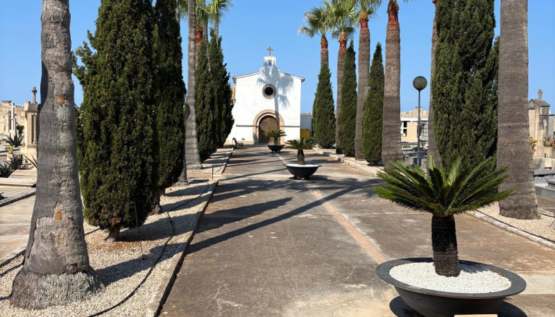 L’AJUNTAMENT DE SES SALINES CONSTRUIRÀ 60 NOUS NÍNXOLS AL CEMENTERI MUNICIPAL