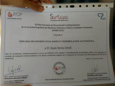 L’Ajuntament de Ses Salines entrega els certificats als alumnes dels cursos de reanimació amb desfibril·lador