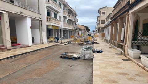 carrer Gabriel Roca, a la Colònia de Sant Jordi